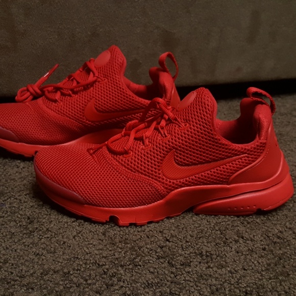 nike presto fly triple red